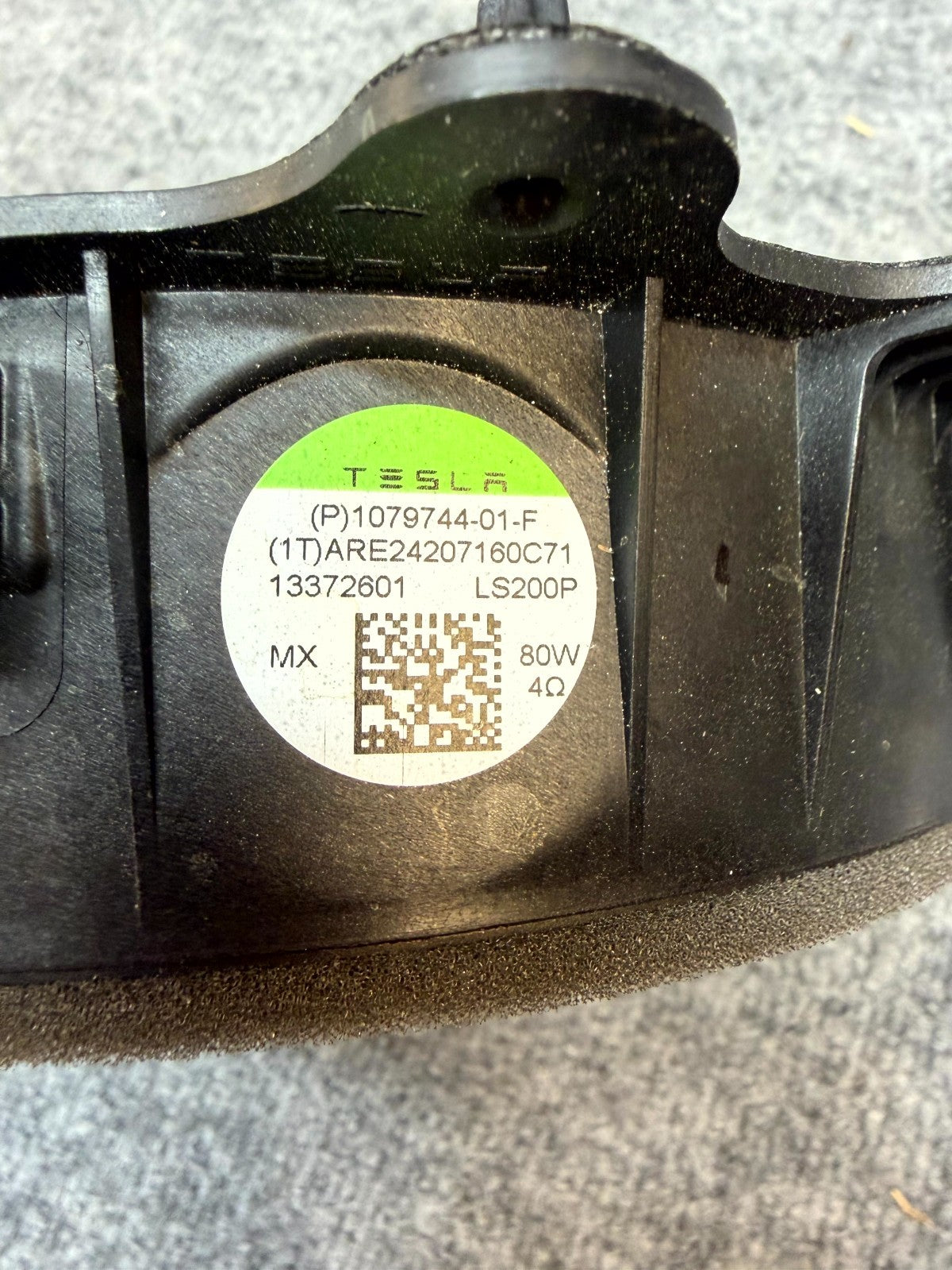 2020-2024 TESLA MODEL Y FRONT RIGHT DOOR AUDIO SOUND SPEAKER OEM, 1079744-01-F