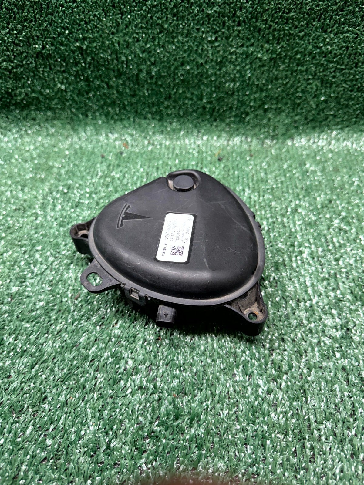 ♦️2017 - 2023 TESLA MODEL 3 Y PEDESTRIAN WARNING SPEAKER OEM, 1299965-00-A