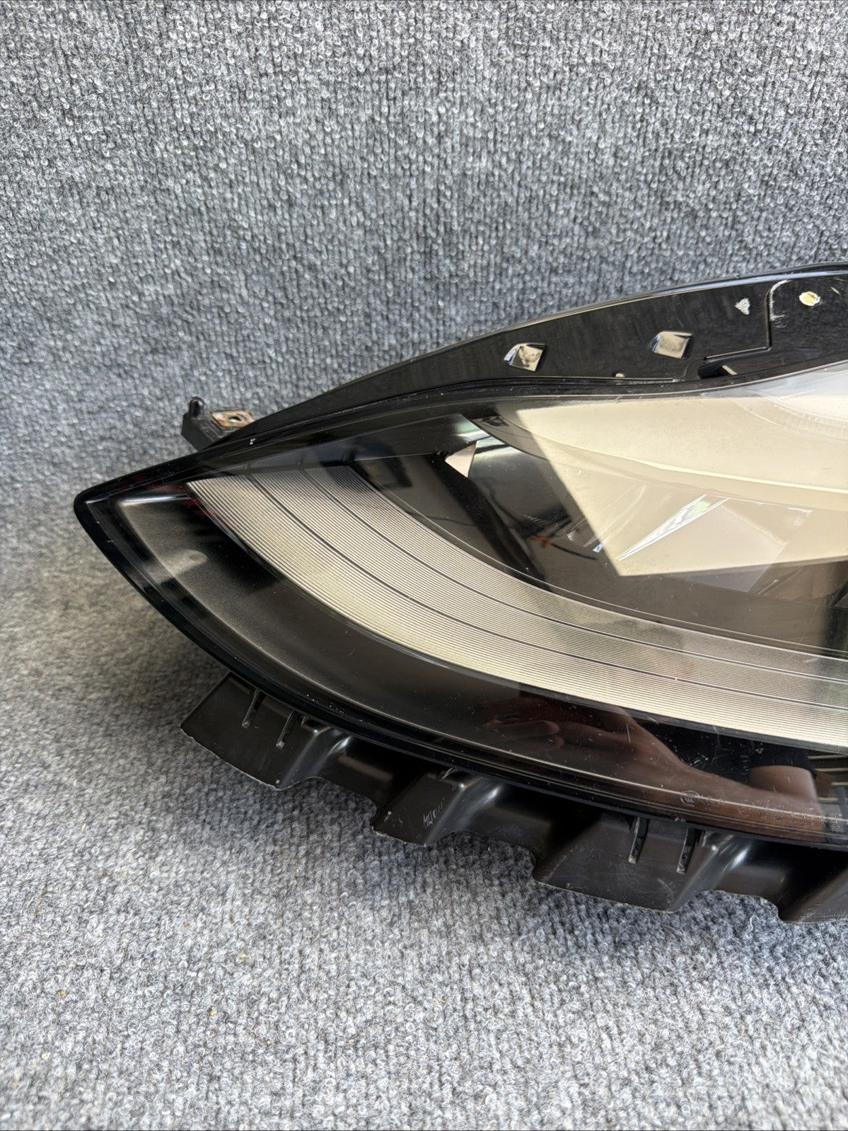 DMG‼️2021-2023 TESLA MODEL 3 Y LEFT HEADLIGHT PROJECTOR MATRIX 1514952-00-E