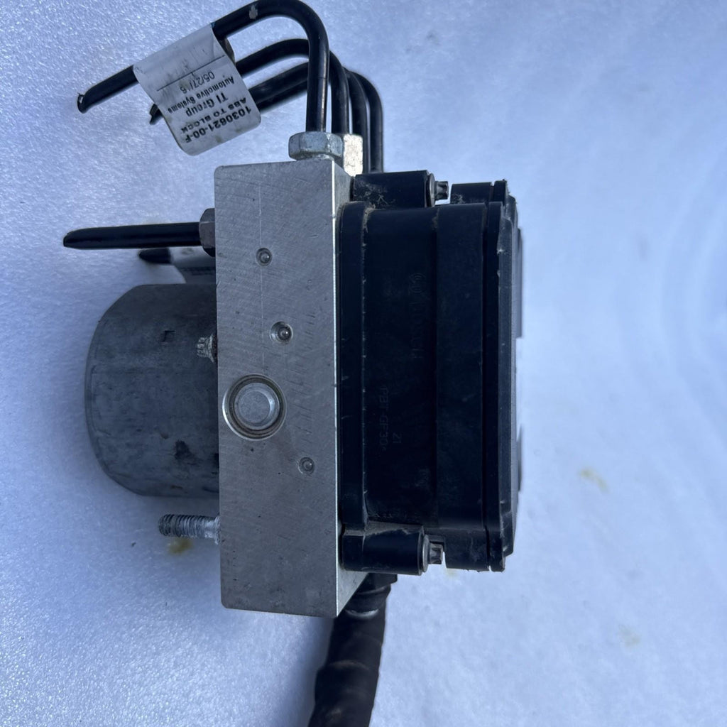 2016-2020 Tesla Model S Anti-Lock Brake Pump Assembly ABS OEM, 1037797-00-D