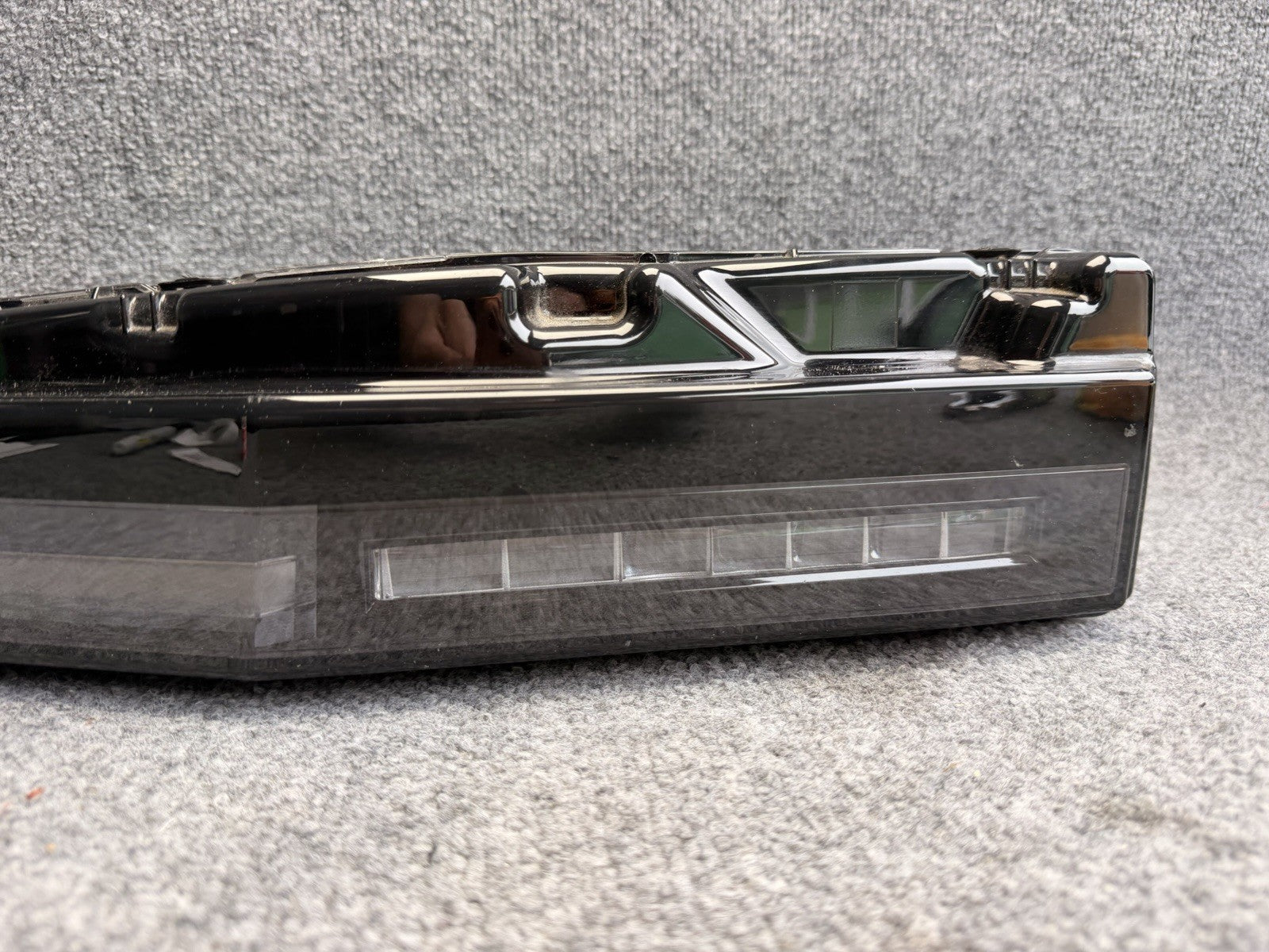 DMG‼️2024-2026 TESLA CYBERTRUCK FRONT RIGHT LED HEADLIGHT LAMP OEM 180640500D