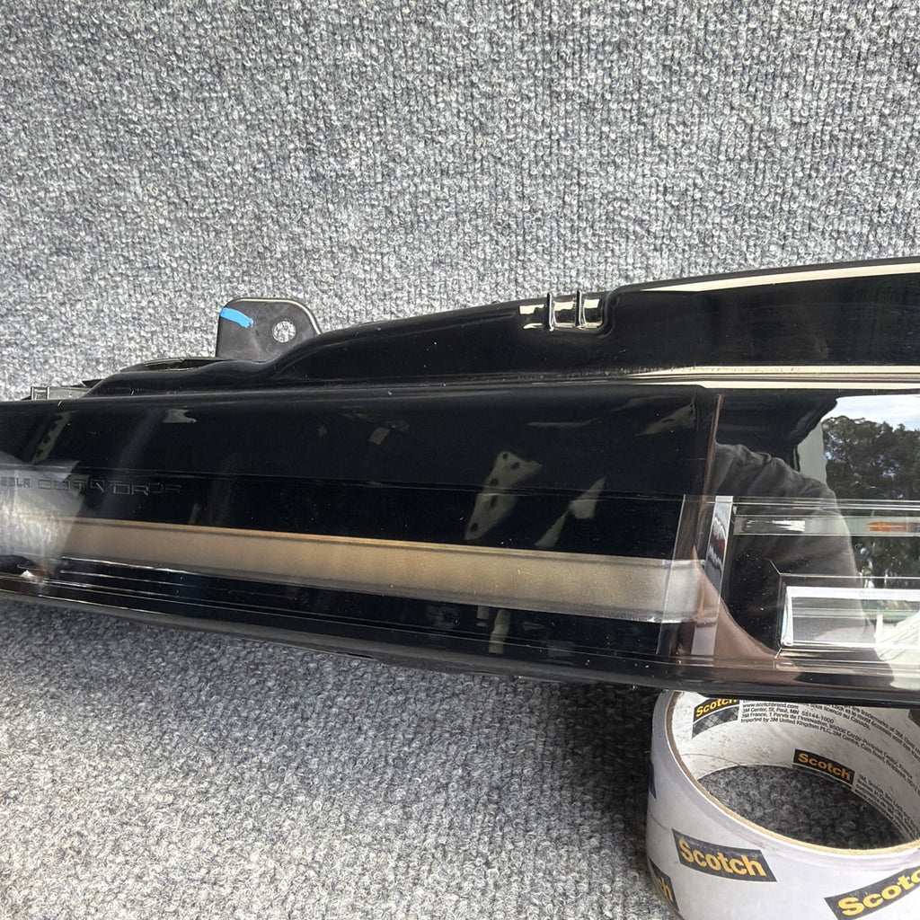 Mint! 2024 2025 Tesla Cybertruck LED Headlight Passenger Right RH OEM 9001