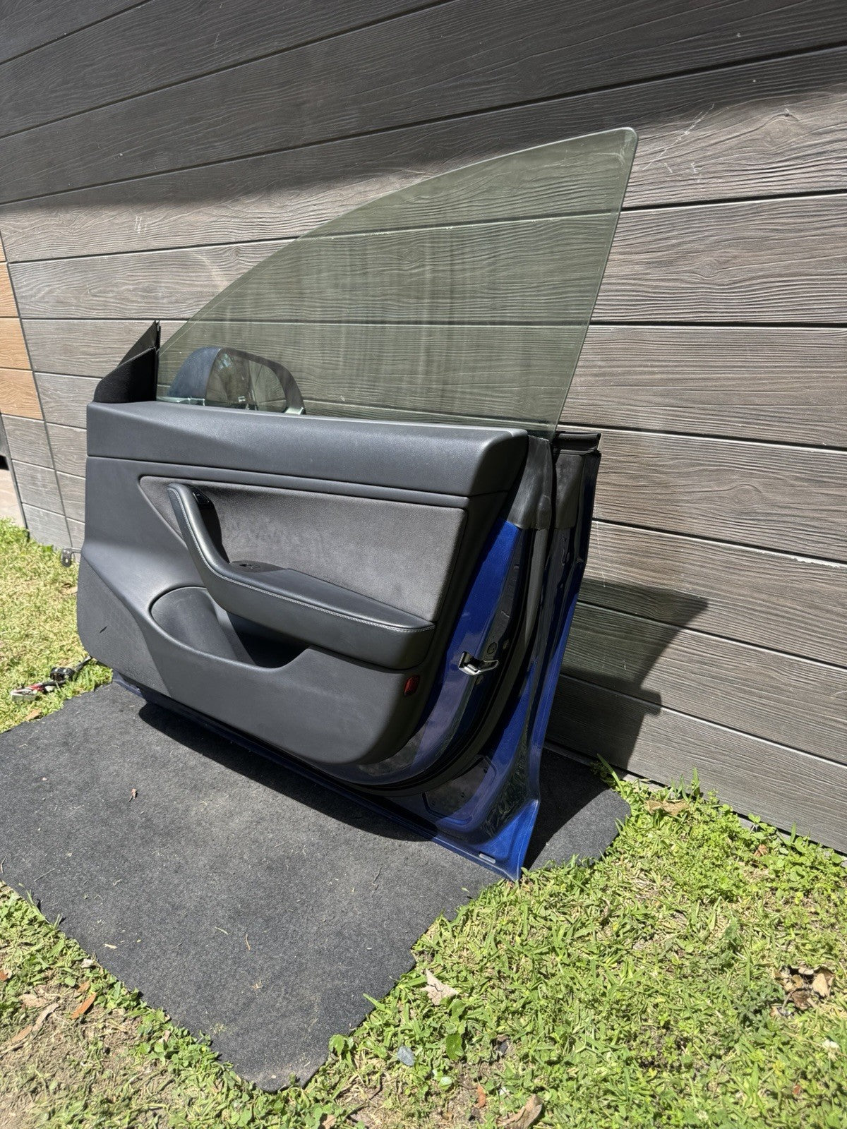 2018-2023 Tesla Model 3 Front Passenger Side Door Shell Panel Right Blue PPSB