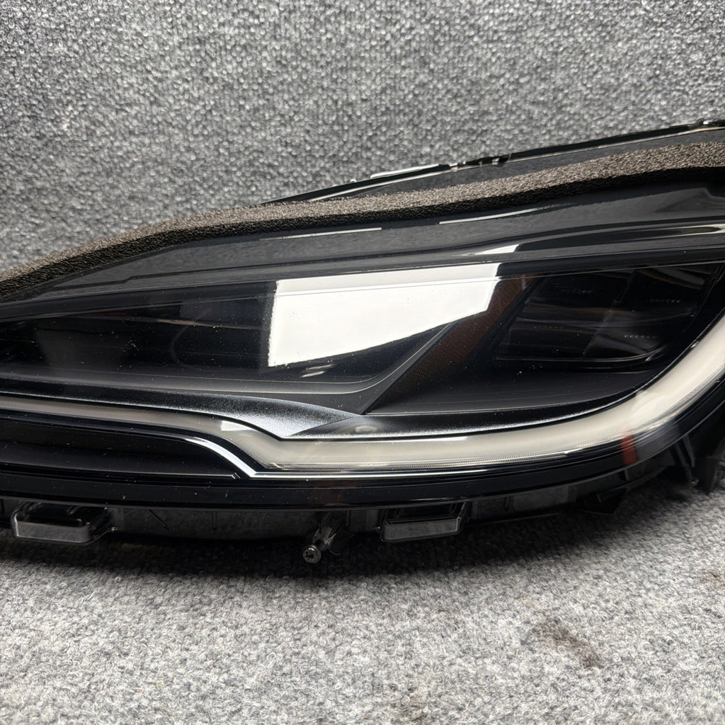 2024-2025 TESLA MODEL 3 HEADLIGHT OEM LEFT LH DRIVER SIDE LED 1694086-00-G