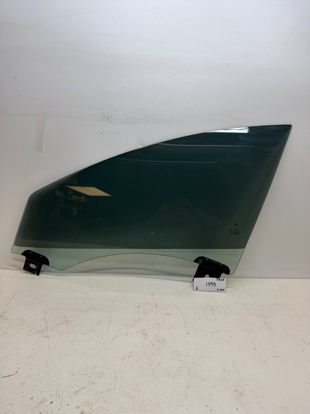 2012-2020 Tesla Model S Front Left Driver Side Door Window Glass 43R-001074