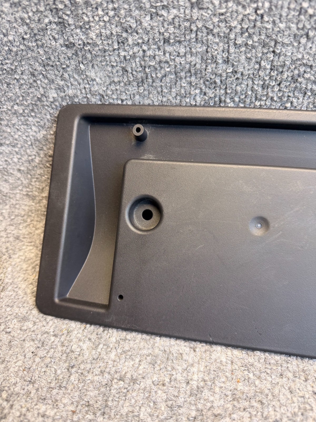 2017-2025 TESLA MODEL 3 LICENSE PLATE BRACKET  FRONT 1694547-00-B