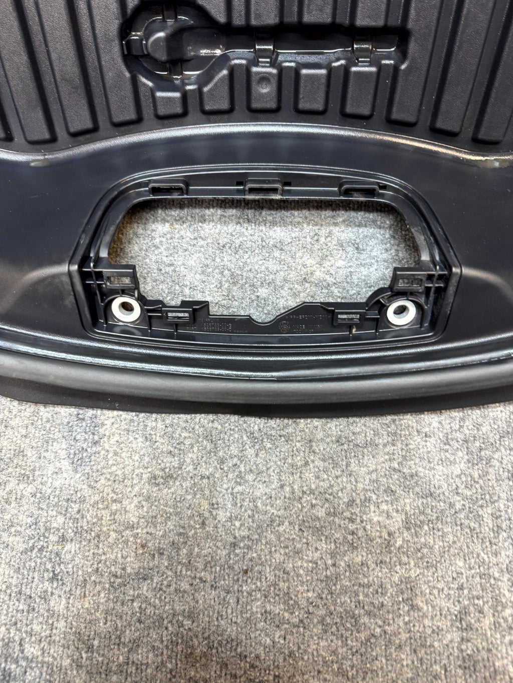 2020 - 2023 TESLA MODEL 3 FRUNK TRAY STORAGE BOX COMPARTMENT OEM, 1526739-00-B