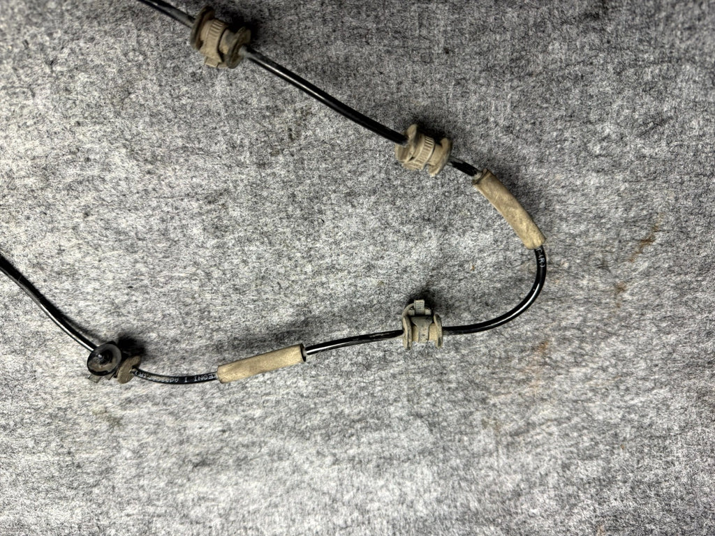 ♦️2017-2023 TESLA MODEL 3 FRONT RIGHT ABS WHEEL SPEED SENSOR OEM, 1044761-00-F