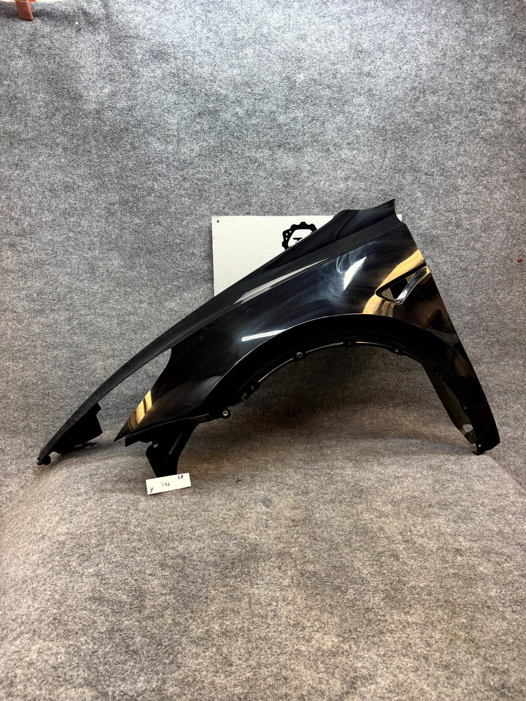 2020 - 2024 TESLA MODEL Y FRONT LEFT DRIVER SIDE FENDER PANEL OEM