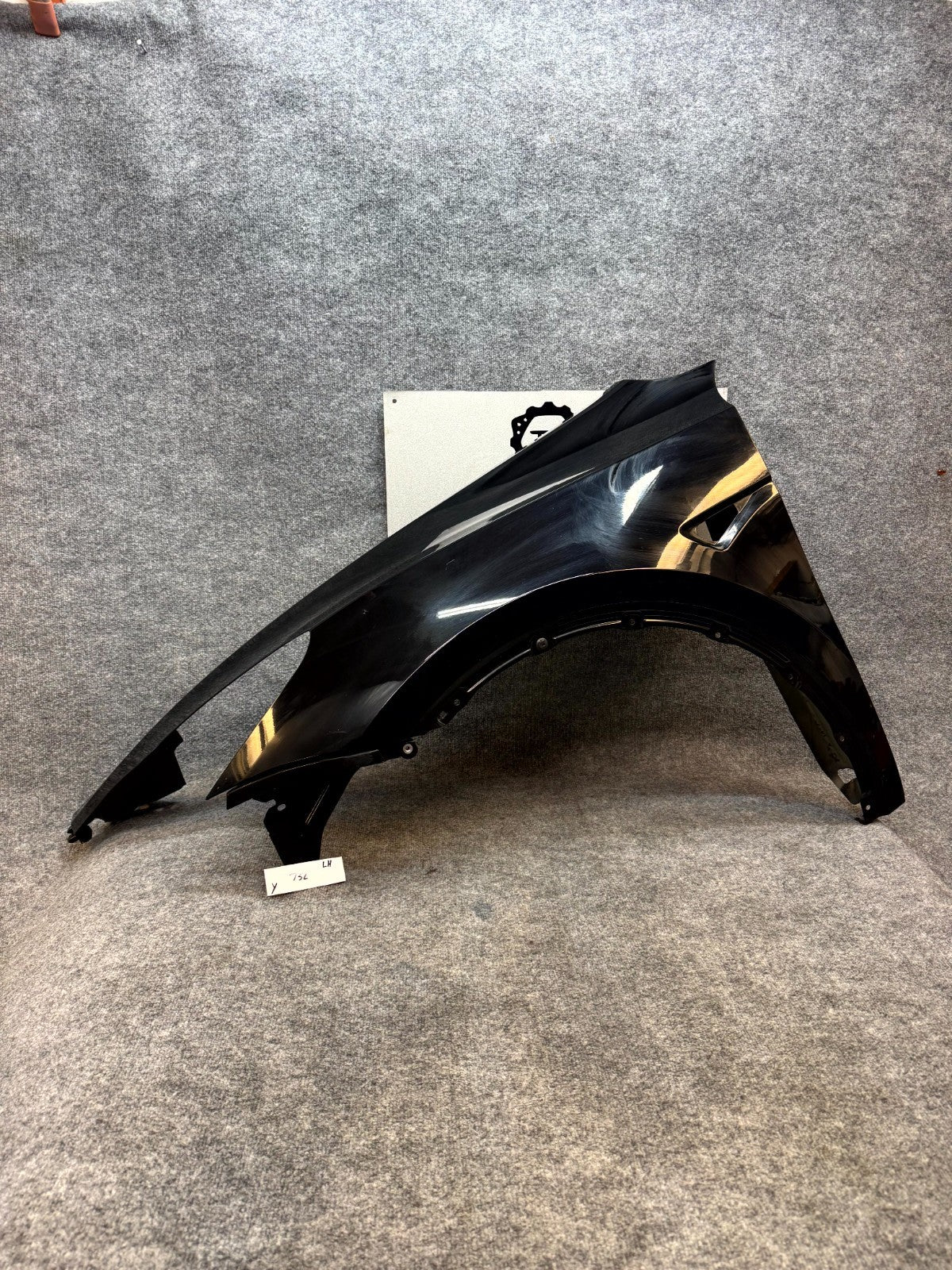 2020 - 2024 TESLA MODEL Y FRONT LEFT DRIVER SIDE FENDER PANEL OEM