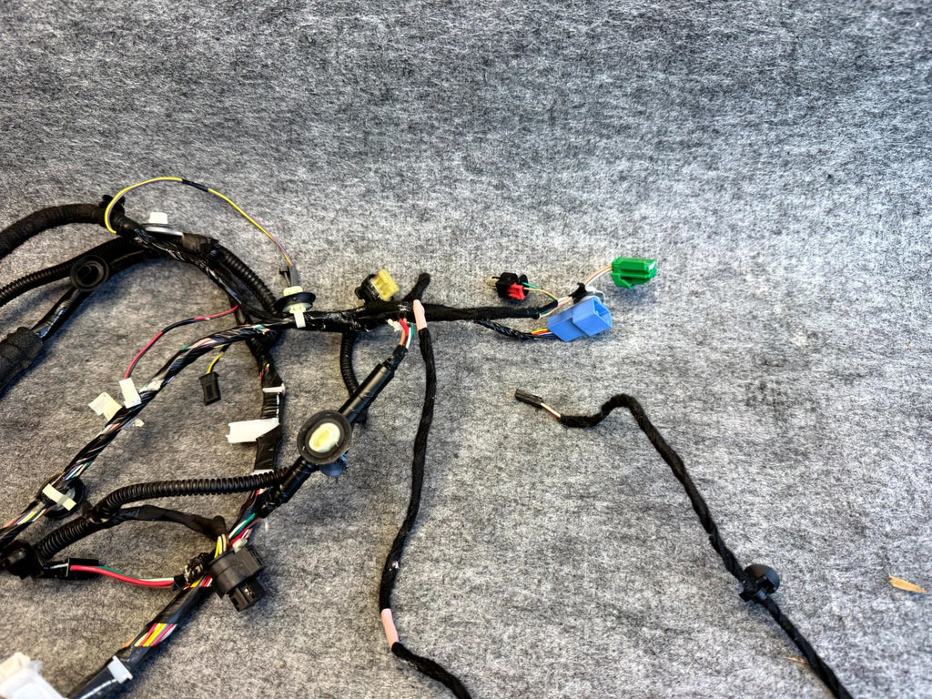 ♦️2017 – 2023 TESLA MODEL 3 FRONT RIGHT SIDE DOOR WIRE HARNESS OEM, 3067963-00-C