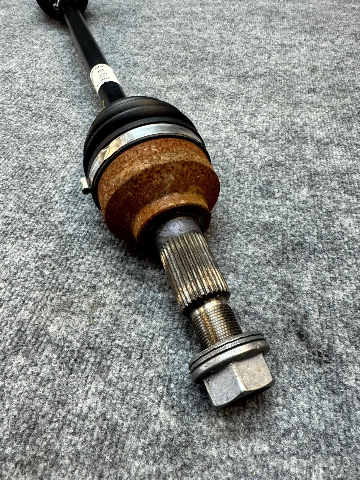 2020-2024 TESLA MODEL Y REAR LEFT / RIGHT AXLE SHAFT HALFSHAFT OEM, 1188161-00-D