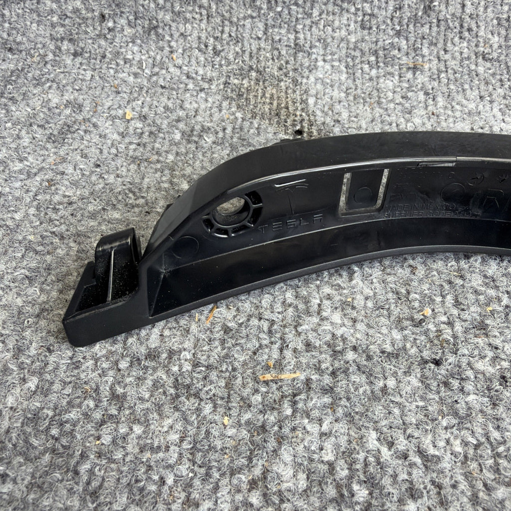 2025-2027 Tesla Model Y Front Bumper Fascia Fender Bracket Right 1983888-00-D