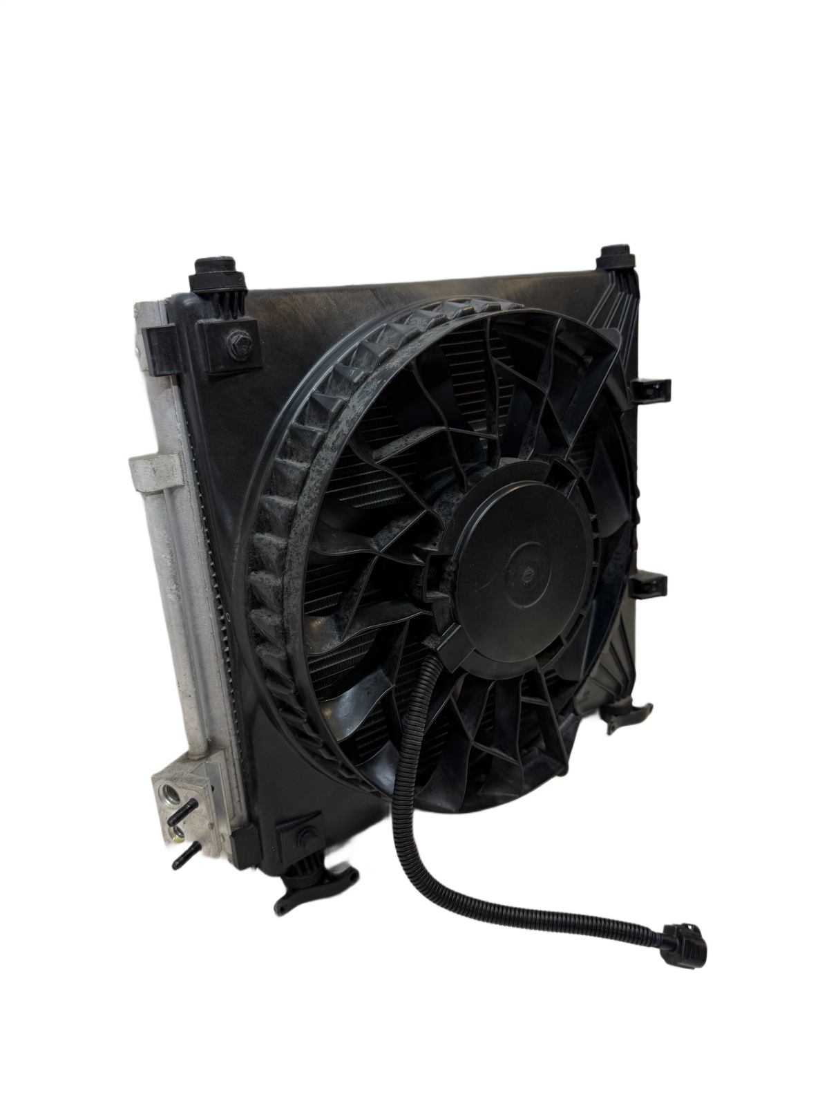 2012-20 Model S Condenser Air Cooling Radiator w/ Fan Shroud Right 6008357-00-D