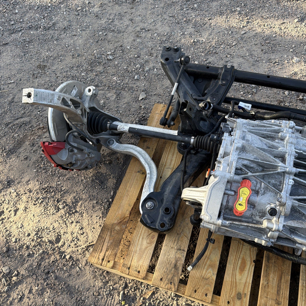 17-22 TESLA MODEL Y AWD FRONT SUSPENSION And ENGINE, SUBFRAME  COMPLETELY OEM
