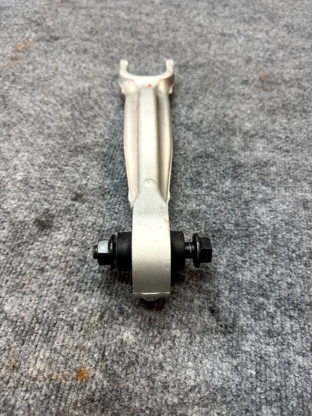 2020 - 2024 TESLA MODEL Y REAR RIGHT / LEFT UPPER CONTROL ARM OEM, 1188427-00-B