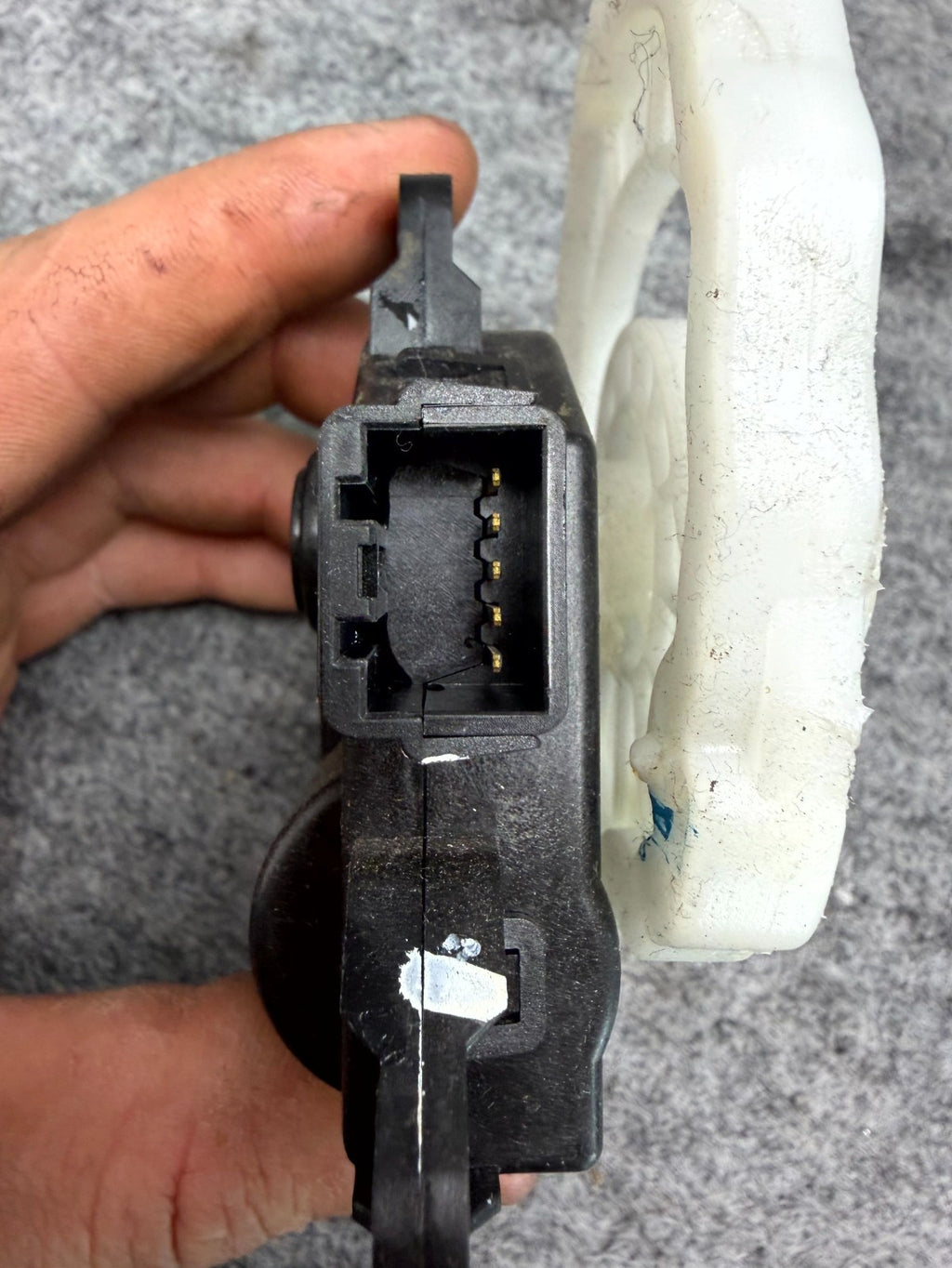 ♦️12–20 TESLA MODEL S HVCC HEATER CONTROL FLAP MOTOR ACTUATOR OEM, D266-EB9AA01
