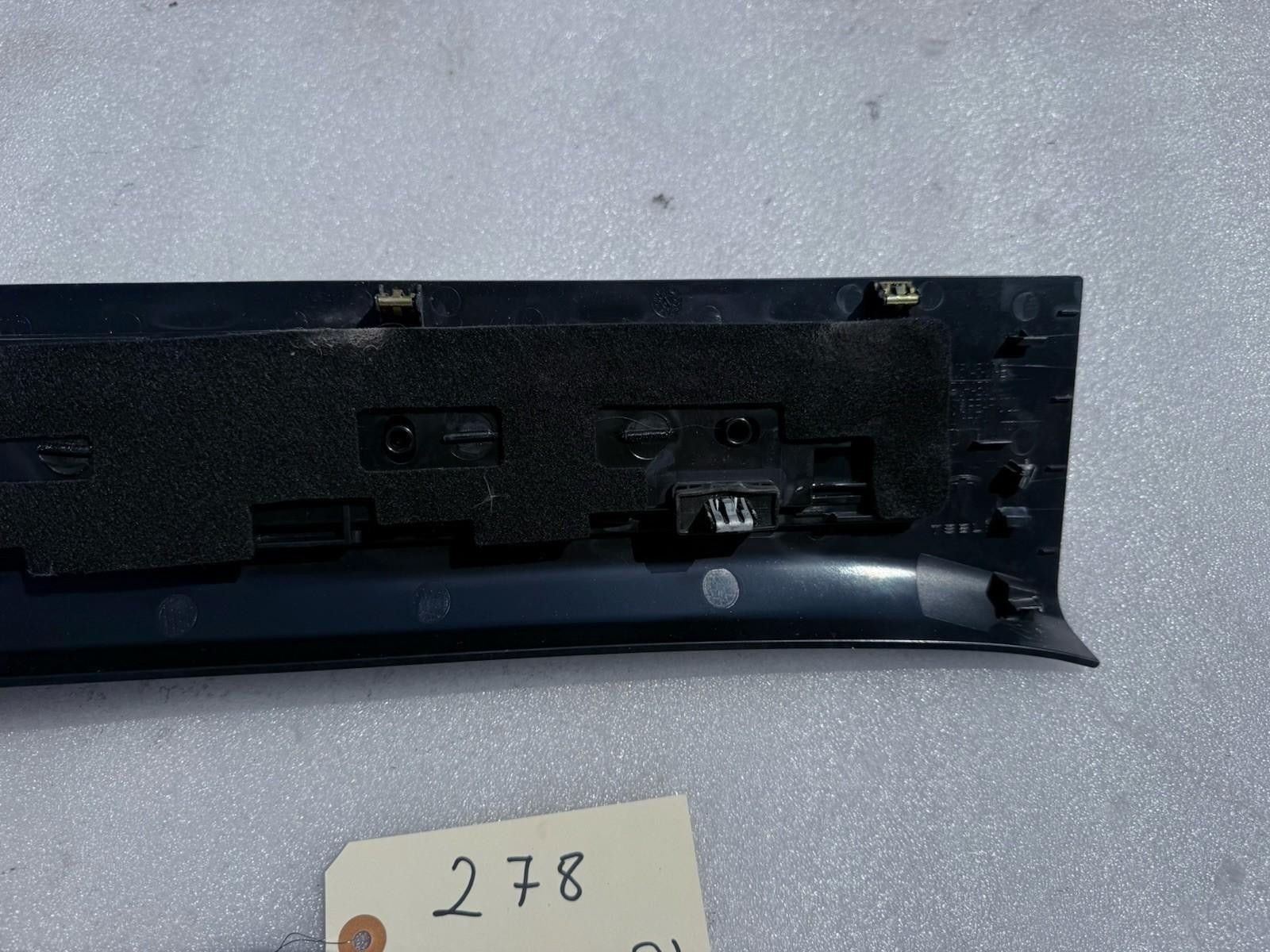 ♦️16-20 TESLA MODEL X MX REAR LEFT DRIVER SIDE SILL TRIM COVER OEM, 1105145-00-B