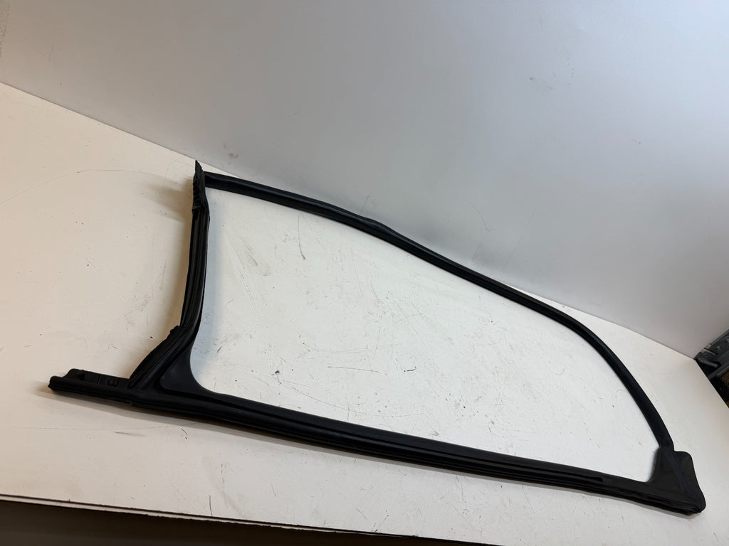 2012-2020 TESLA MODEL S FRONT LEFT DRIVER SIDE DOOR WEATHERSTRIP SEAL