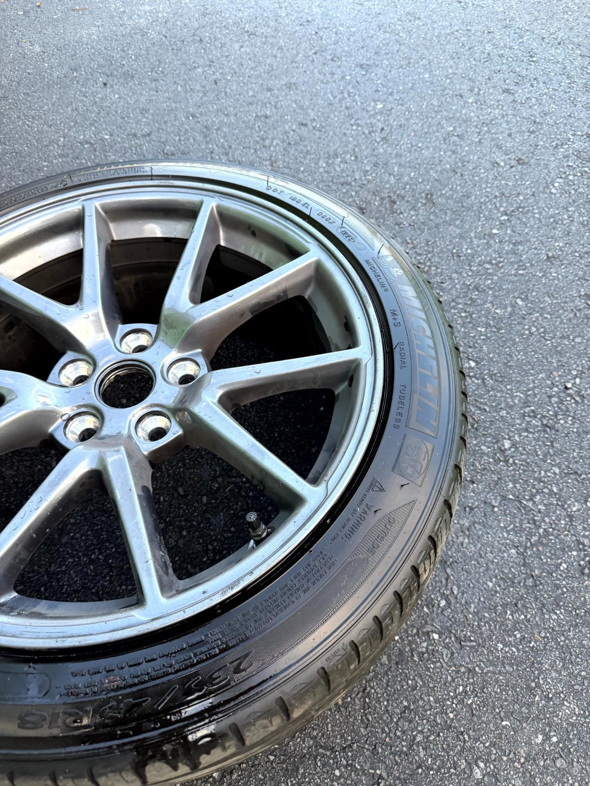 ♦️ 2017 - 2023 TESLA MODEL 3 ALLOY WHEEL RIM WITH TIRE OEM, 1044221-00-A