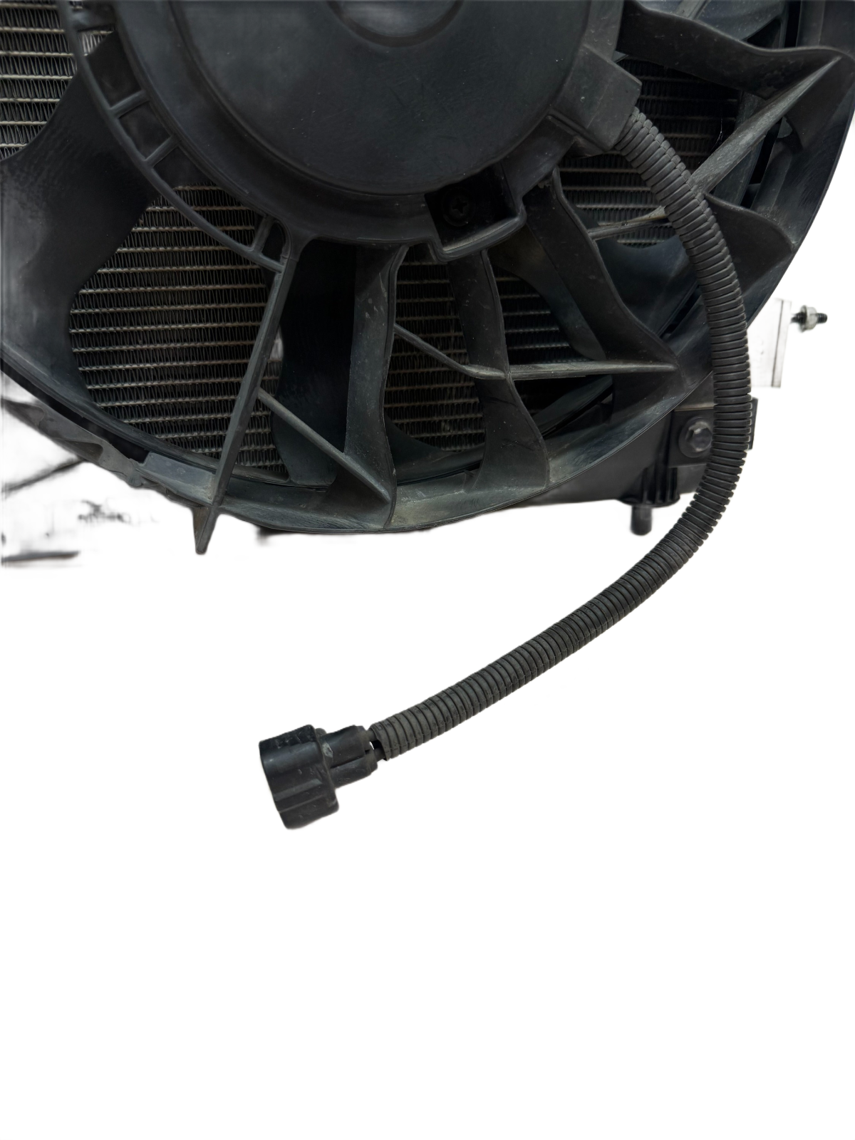 2012-2020 TESLA MODEL S LEFT COOLING FAN SHROUD W/ CONDENCER 6007352-00-F