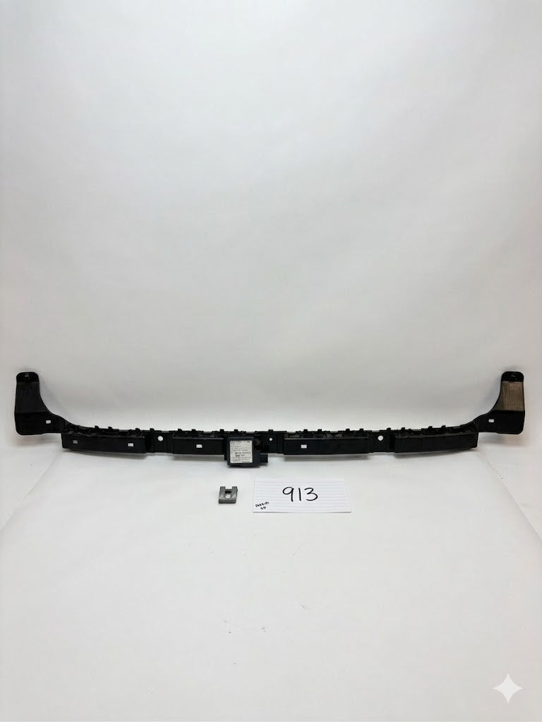 2017-2023 Tesla Model 3 Rear Bumper Center Support Mount Bracket 1083994-00-G