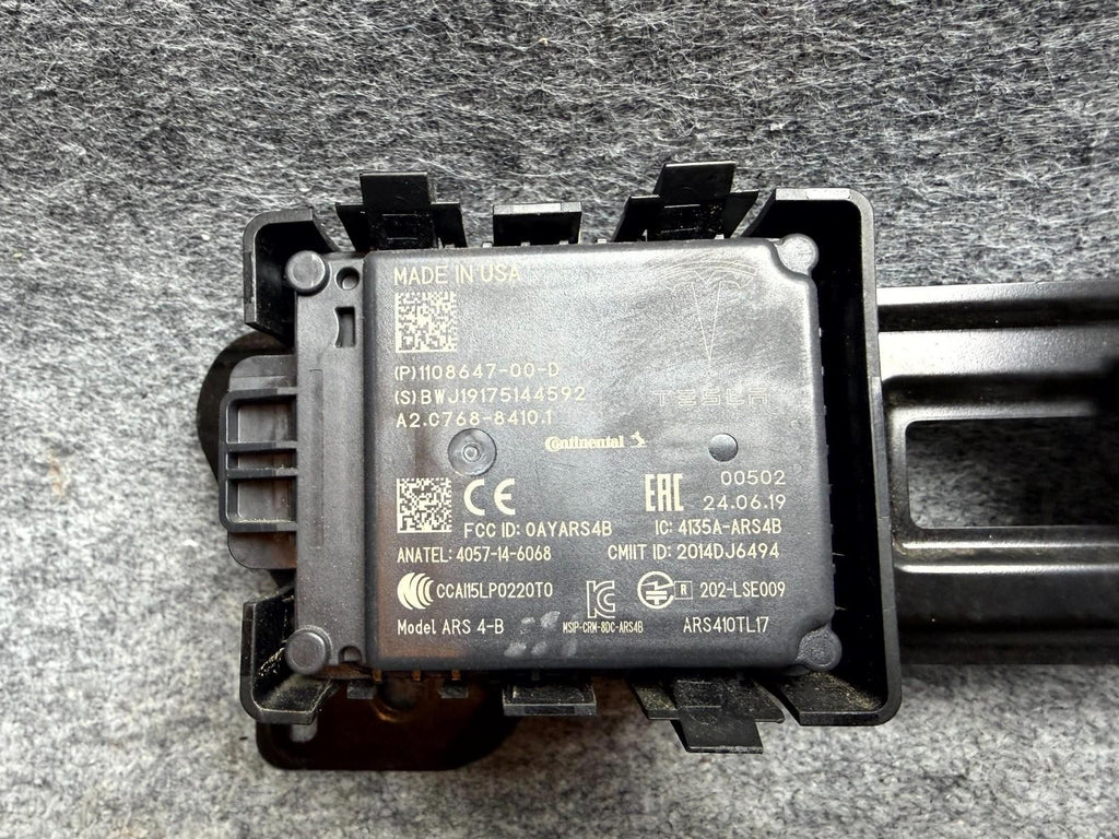 ♦️17-23 TESLA MODEL 3 RADAR DISTANCE MODULE W/ MOUNT BRACKET OEM, 110376000C