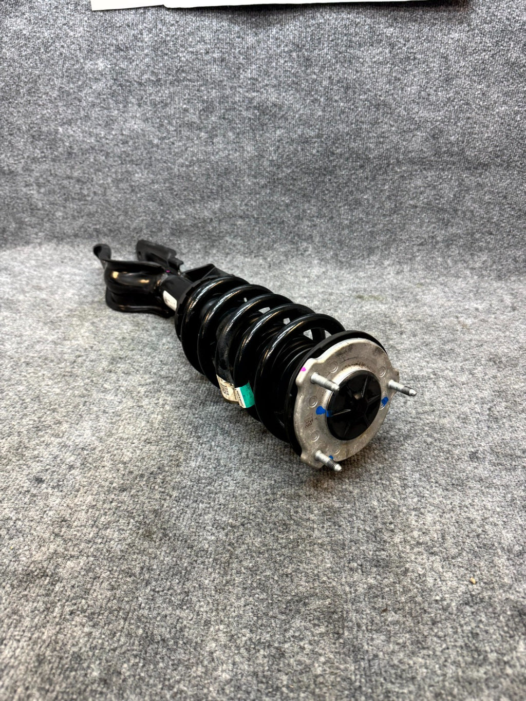 2020-2024 TESLA MODEL Y FRONT RIGHT SIDE STRUT SHOCK ABSORBER OEM, 2288367-00-A