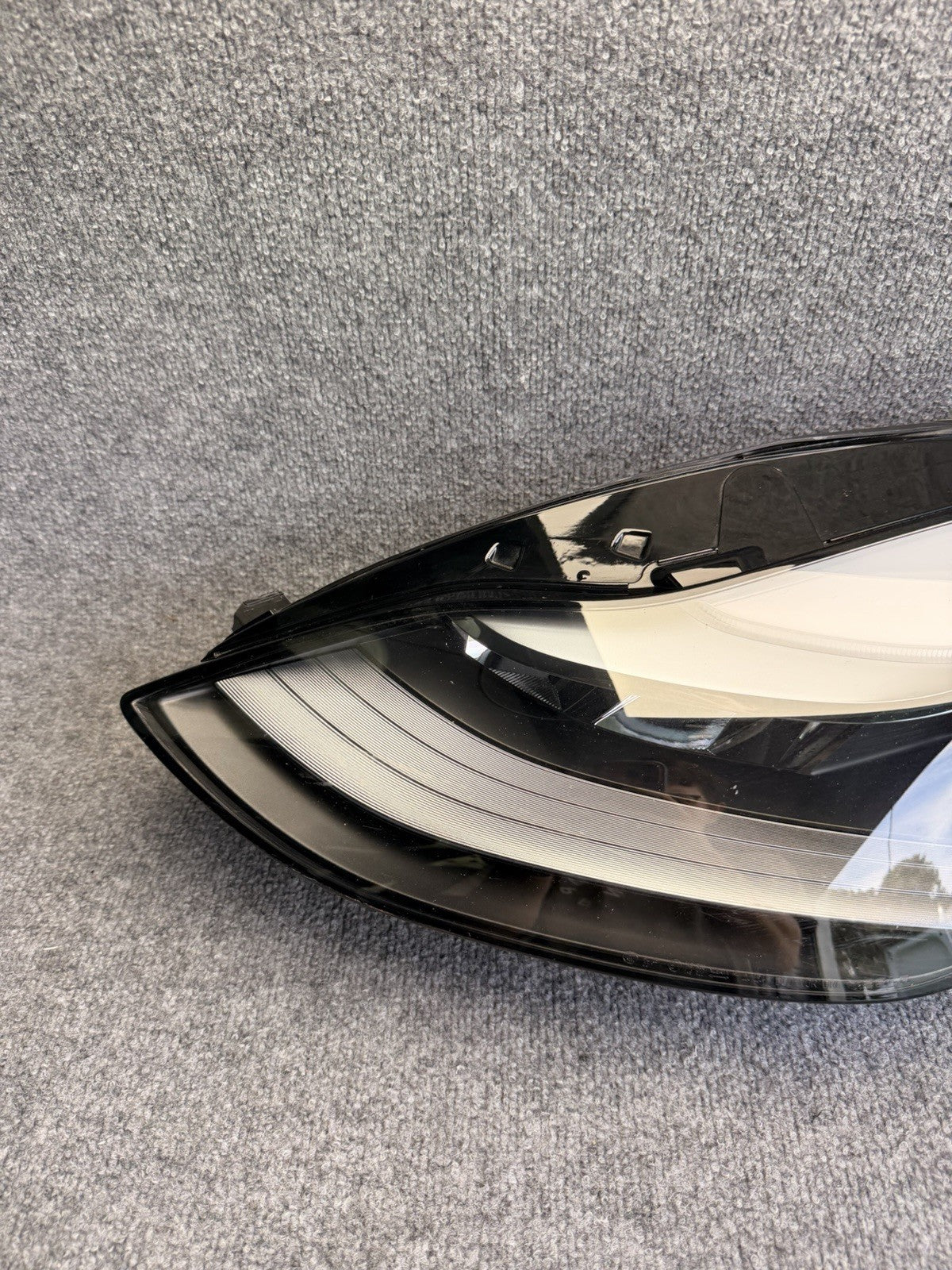 2017-2023 Tesla Model 3 Y Headlight Left LH Driver Side LED Projector OEM