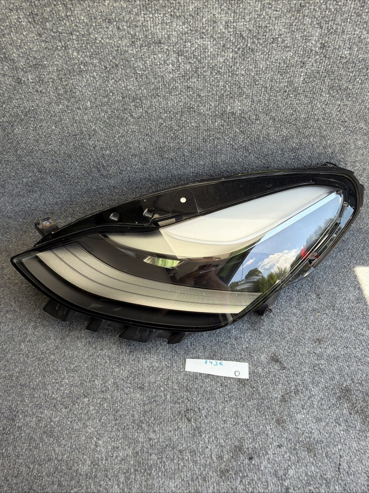 2021-2023 TESLA MODEL 3 Y LEFT HEADLIGHT PROJECTOR MATRIX 2ND GEN 1514952-00-C