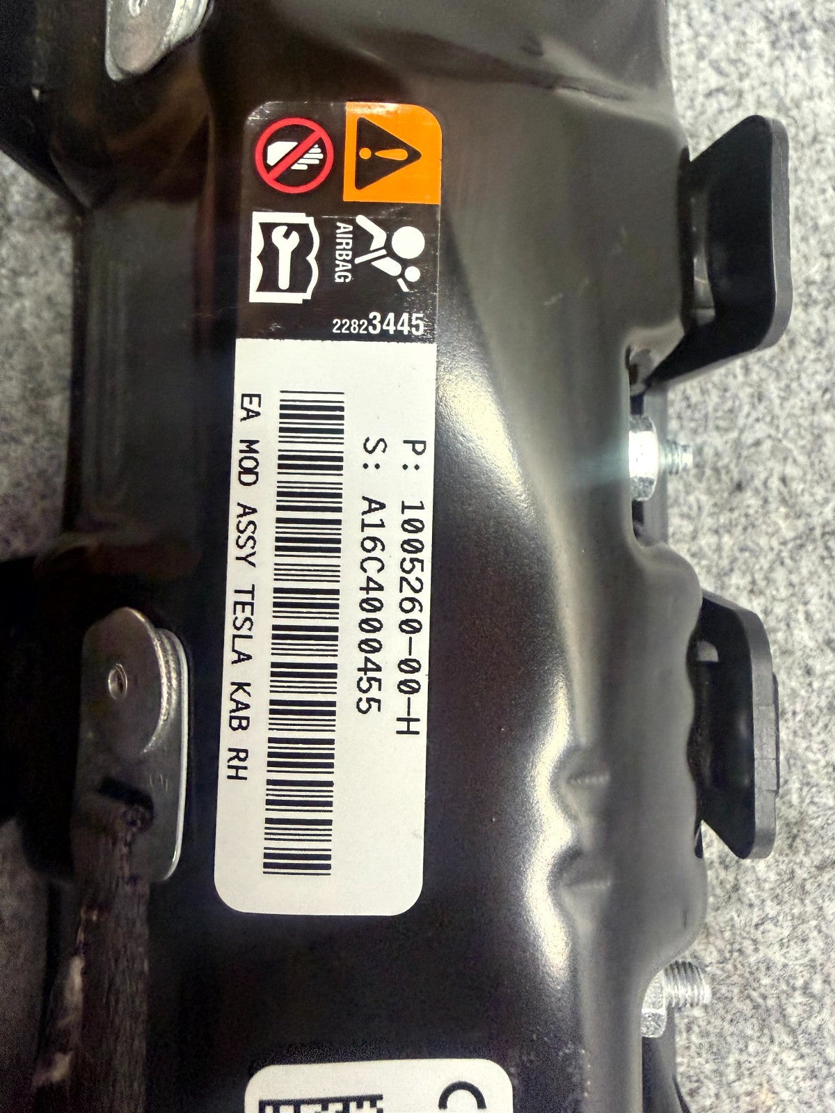 ♦️12-20 TESLA MODEL S FRONT RIGHT SIDE KNEE SAFETY MODULE ASSY OEM, 1005260-00-H