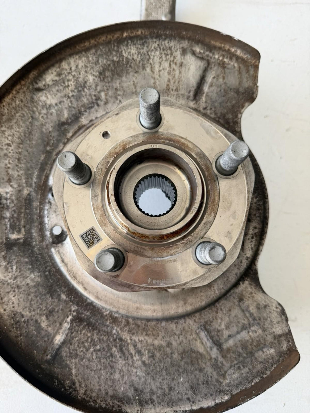 ♦️2017-2023 TESLA MODEL 3 FRONT LEFT SIDE SPINDLE KNUCKLE HUB OEM, 1044311-00-E