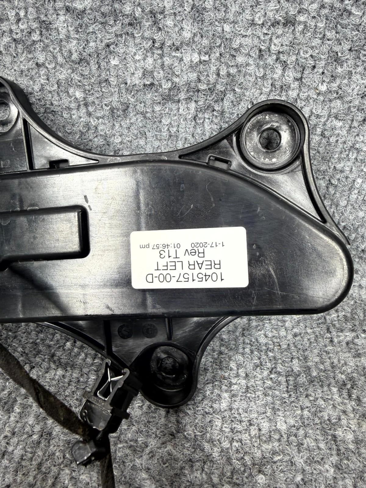 2016-2020 Tesla Model X Rear Left Side Exterior Door Handle OEM, 1045157-00-D