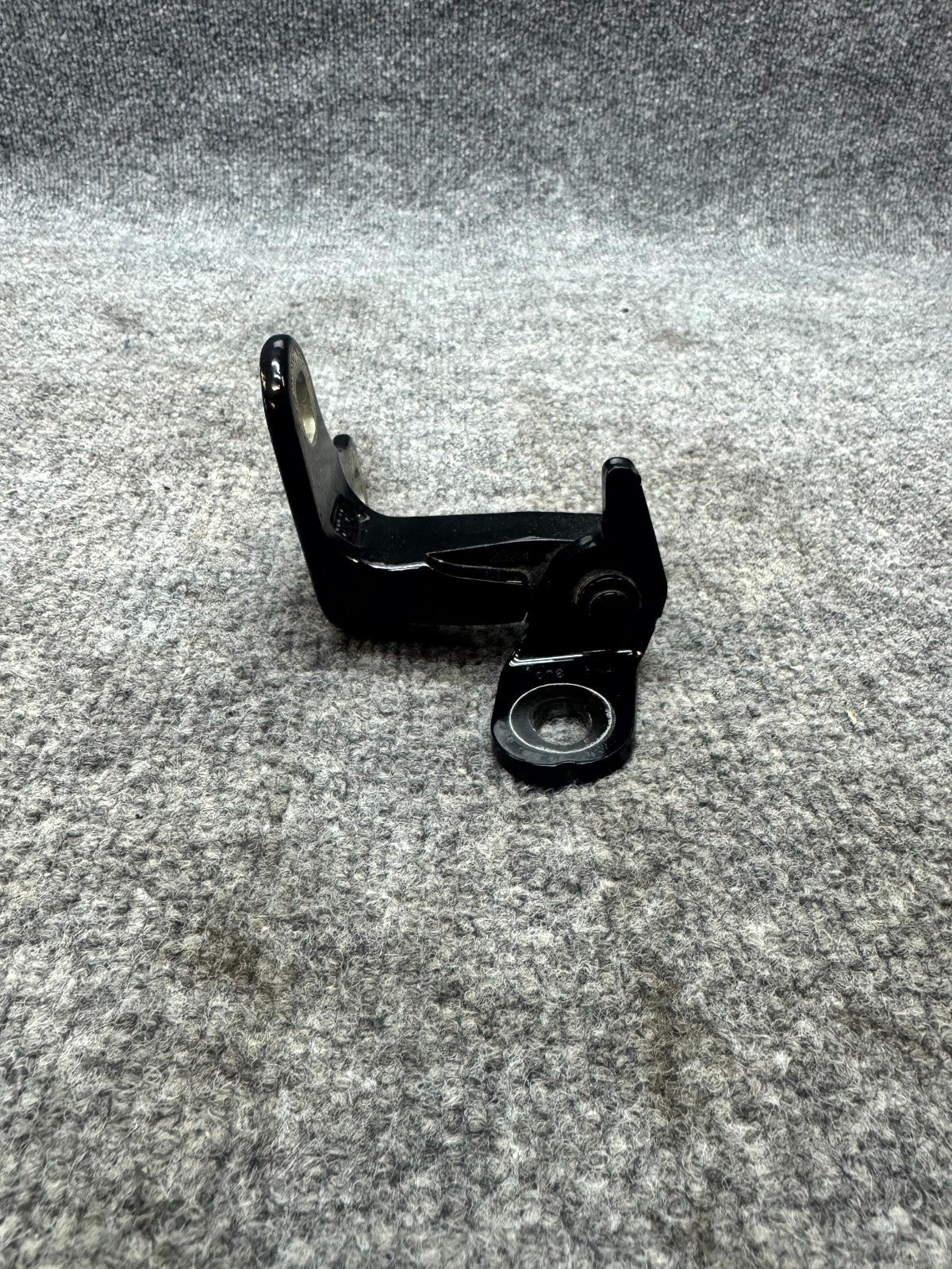 2020 - 2024 TESLA MODEL Y REAR RIGHT PASSENGER SIDE DOOR HINGE OEM, 1626080-00-C