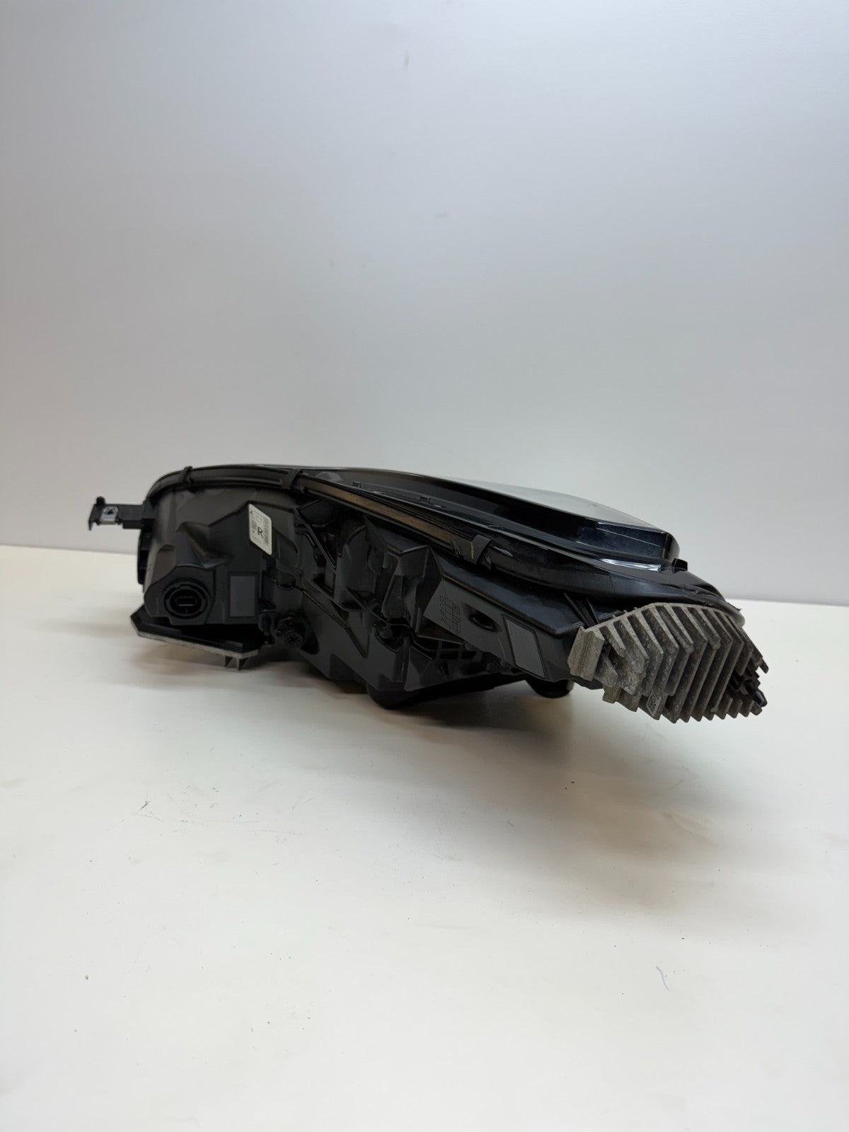 2017-2021 Tesla Model 3 Y Right Pass Side Full LED Headlight 1077372-00-L