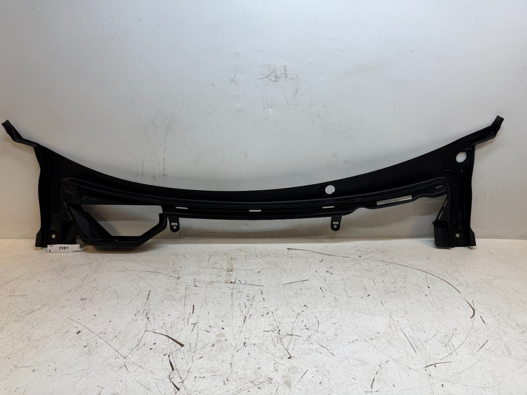 2012-2016 Tesla Model S Front Windshield Cowl Screen Panel Cover 1008976-00-E
