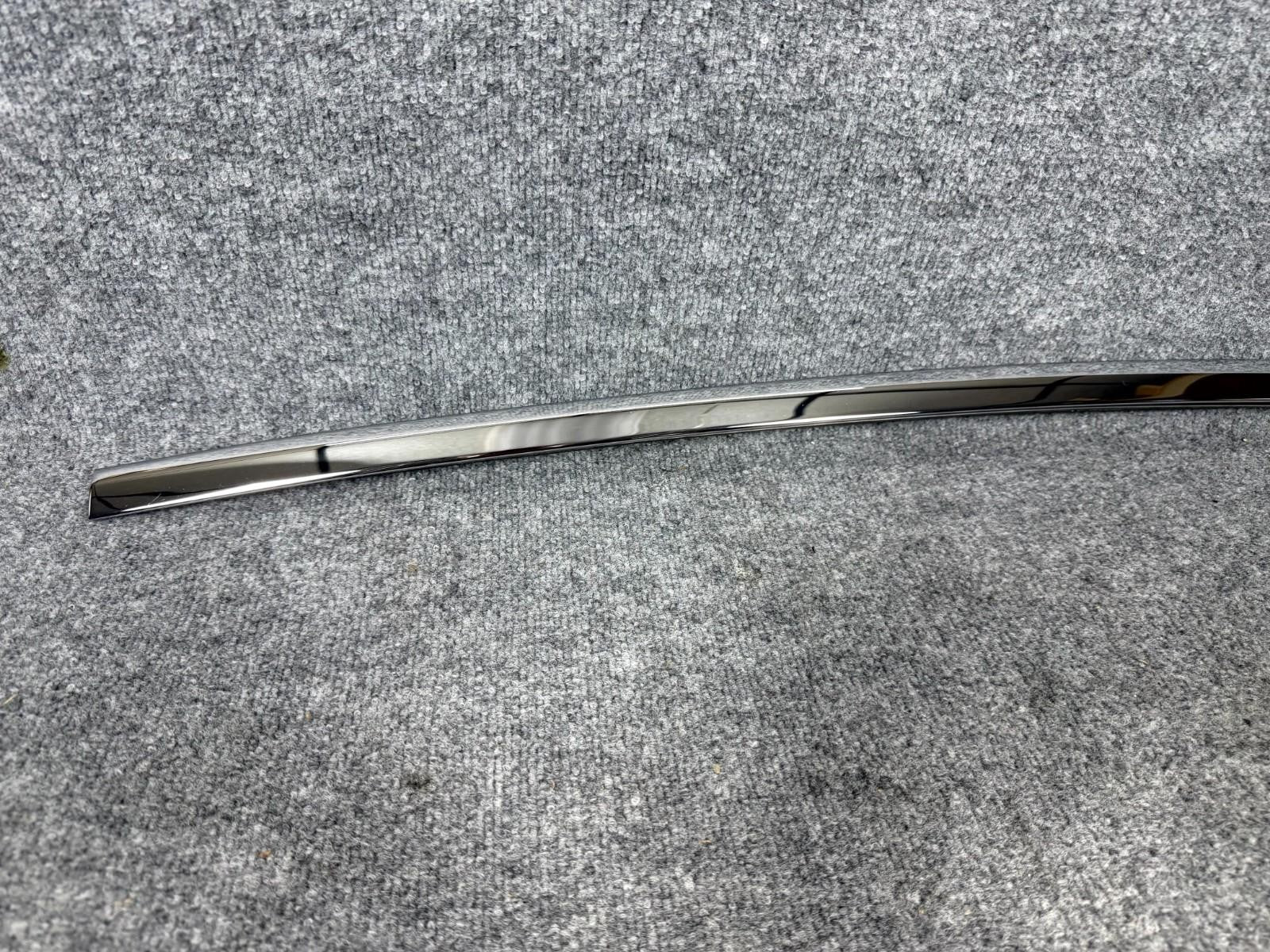 2016-2020 Tesla Model X Rear Upper Right Door Weatherstrip Seal OEM 1032249-00-J