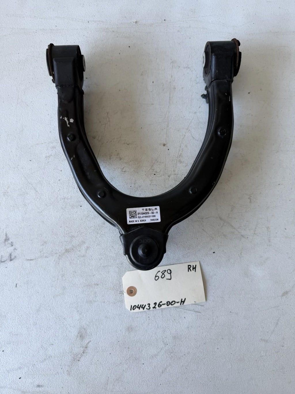 ♦️2017-2023 TESLA MODEL 3 Y FRONT RIGHT SIDE UPPER CONTROL ARM OEM, 1044326-00-H