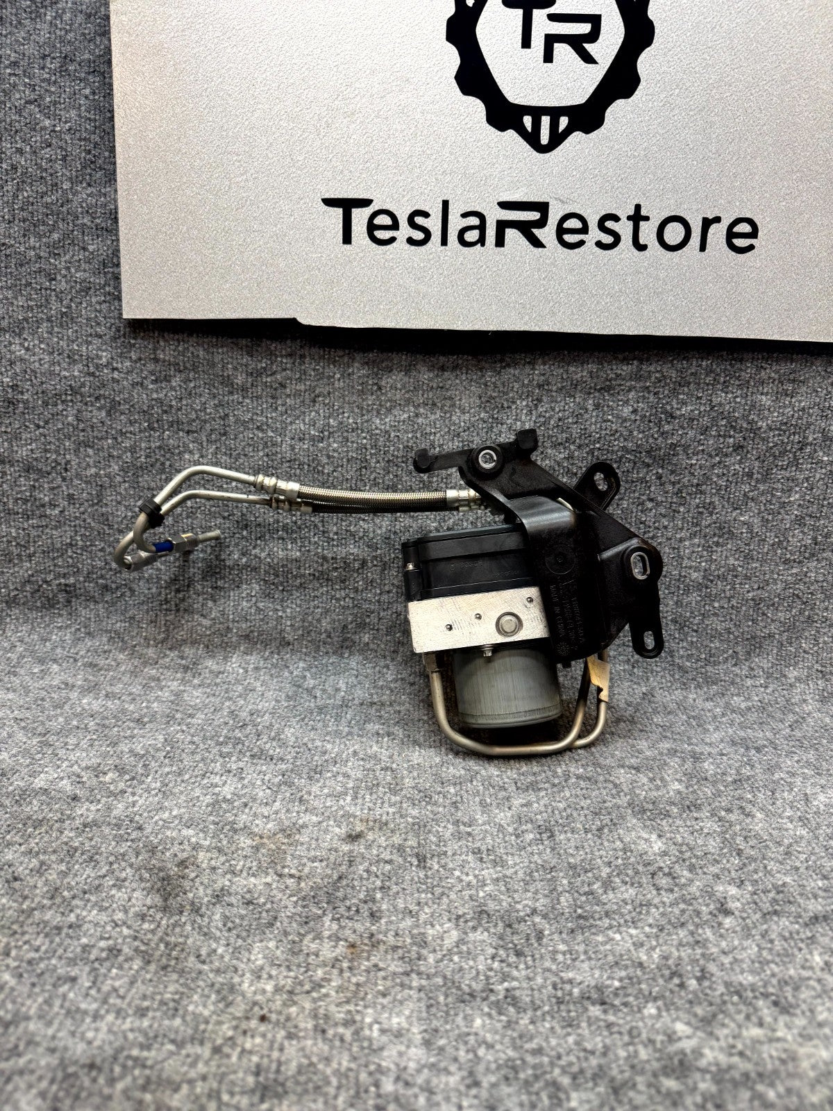 2017 - 2023 TESLA MODEL 3 ANTI LOCK BRAKE PUMP MODULE ABS OEM, 1103541-00-A