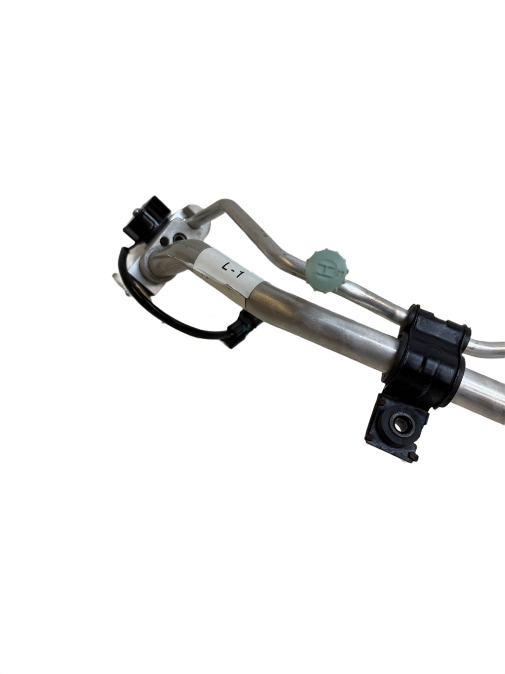 2012-16 Tesla Model S TXV Cabin Valve & Solenoid Suction Pipe Hose 1028400-00-D