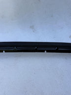 ♦️ 2016 - 2024 TESLA MODEL X REAR RIGHT SIDE DOOR SEAL BRACKET OEM, 1072080-90-D