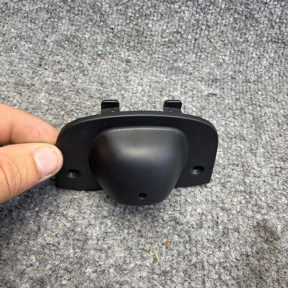 NEW OEM Tesla Model Y Juniper CAMERA FRONT BUMPER FASCIA ASSEMBLY 1972134-00-F