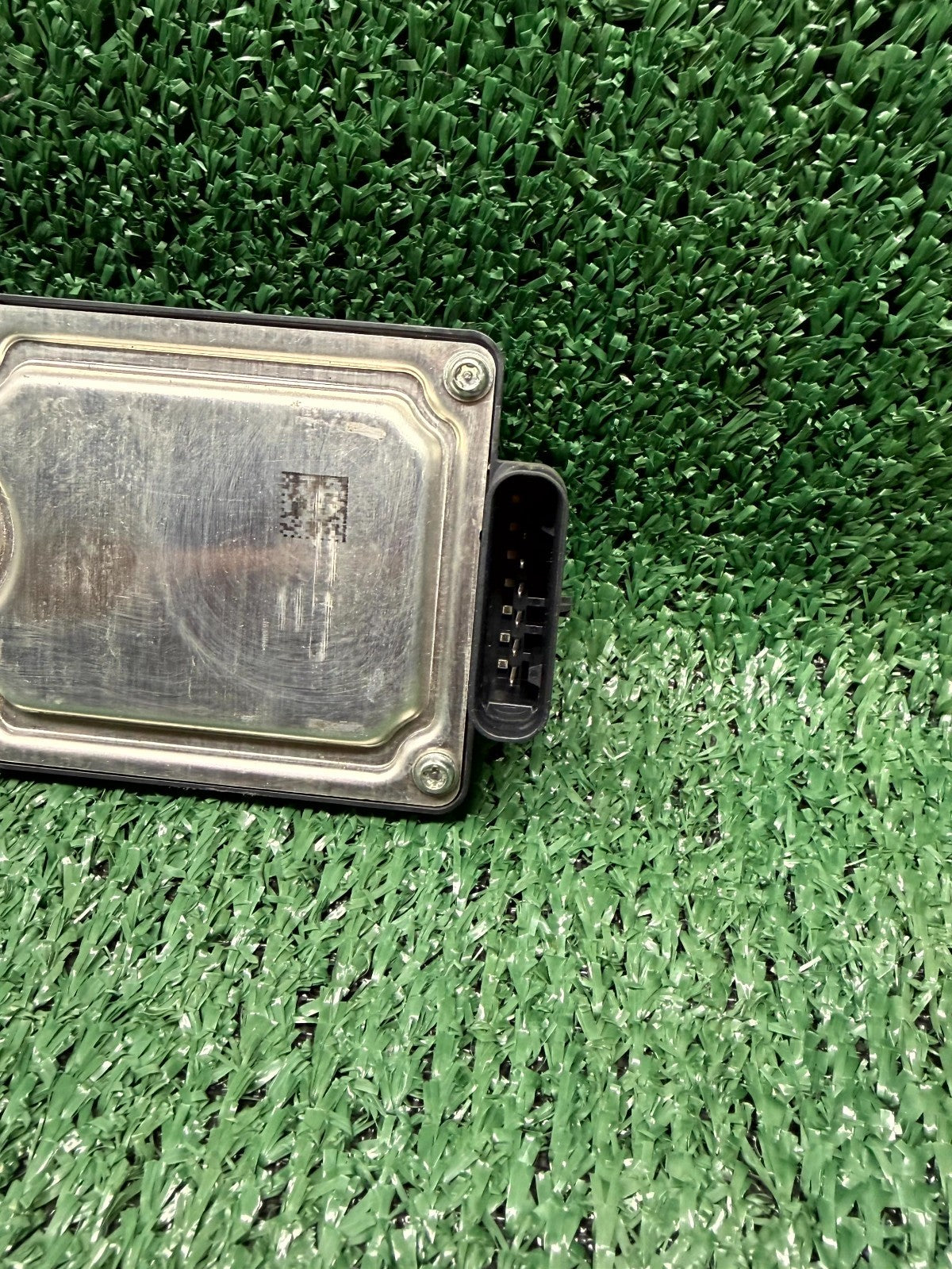 ♦️20-22 Tesla Model Y/3/ DISTANCE RADAR SENSOR CONTROL MODULE OEM, 1108647-00-D