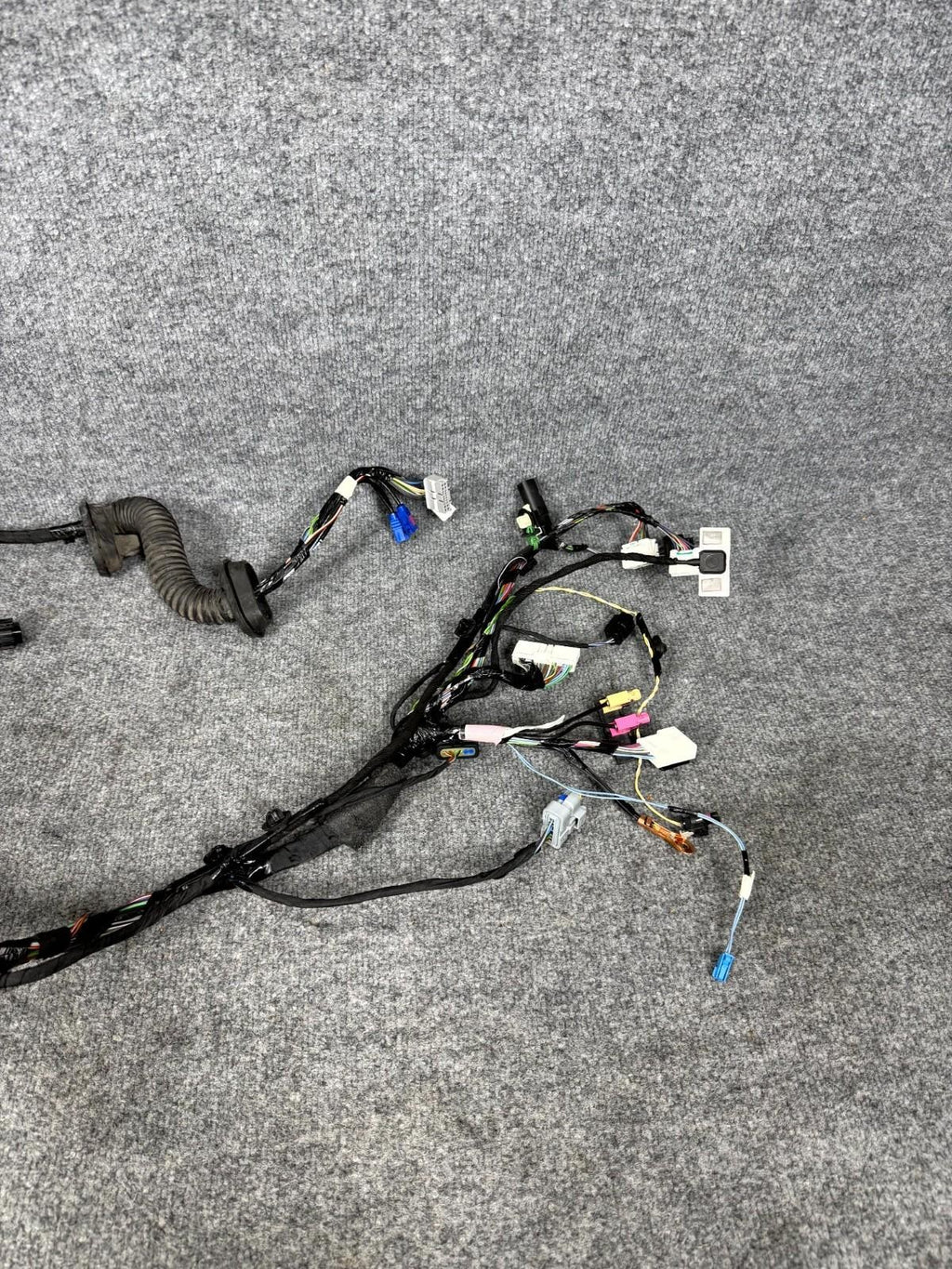 2016-2020 Tesla Model X Front Right Side Door Wiring Harness OEM, 1032440-00-G