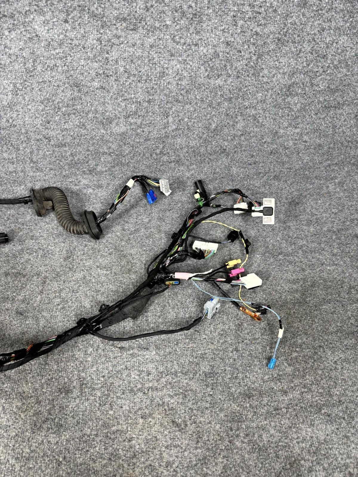 2016-2020 Tesla Model X Front Right Side Door Wiring Harness OEM, 1032440-00-G
