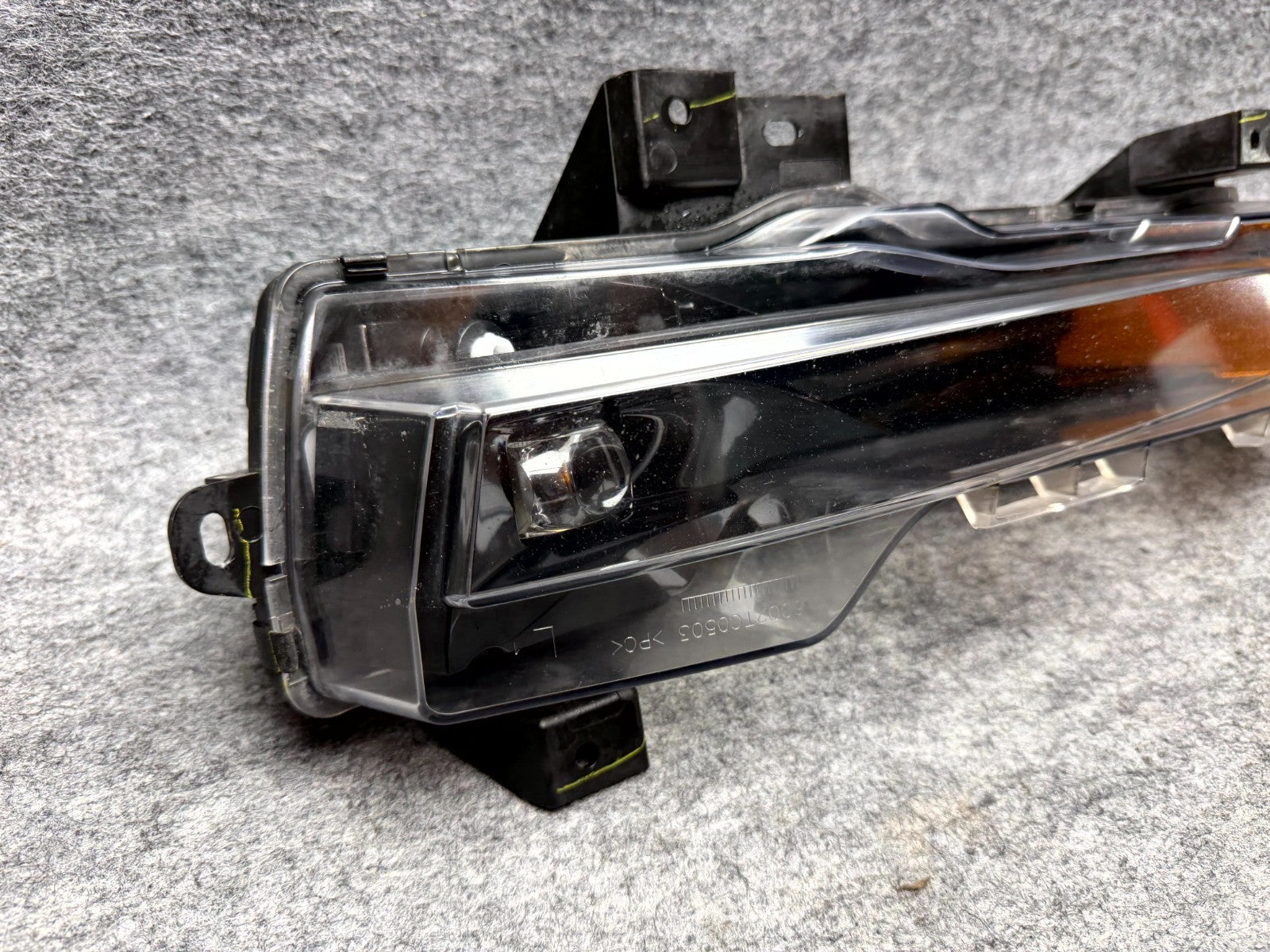 ♦️2017-2023 TESLA MODEL 3 FRONT LEFT SIDE FOG LIGHT LAMP LED OEM, 1077391-00-F
