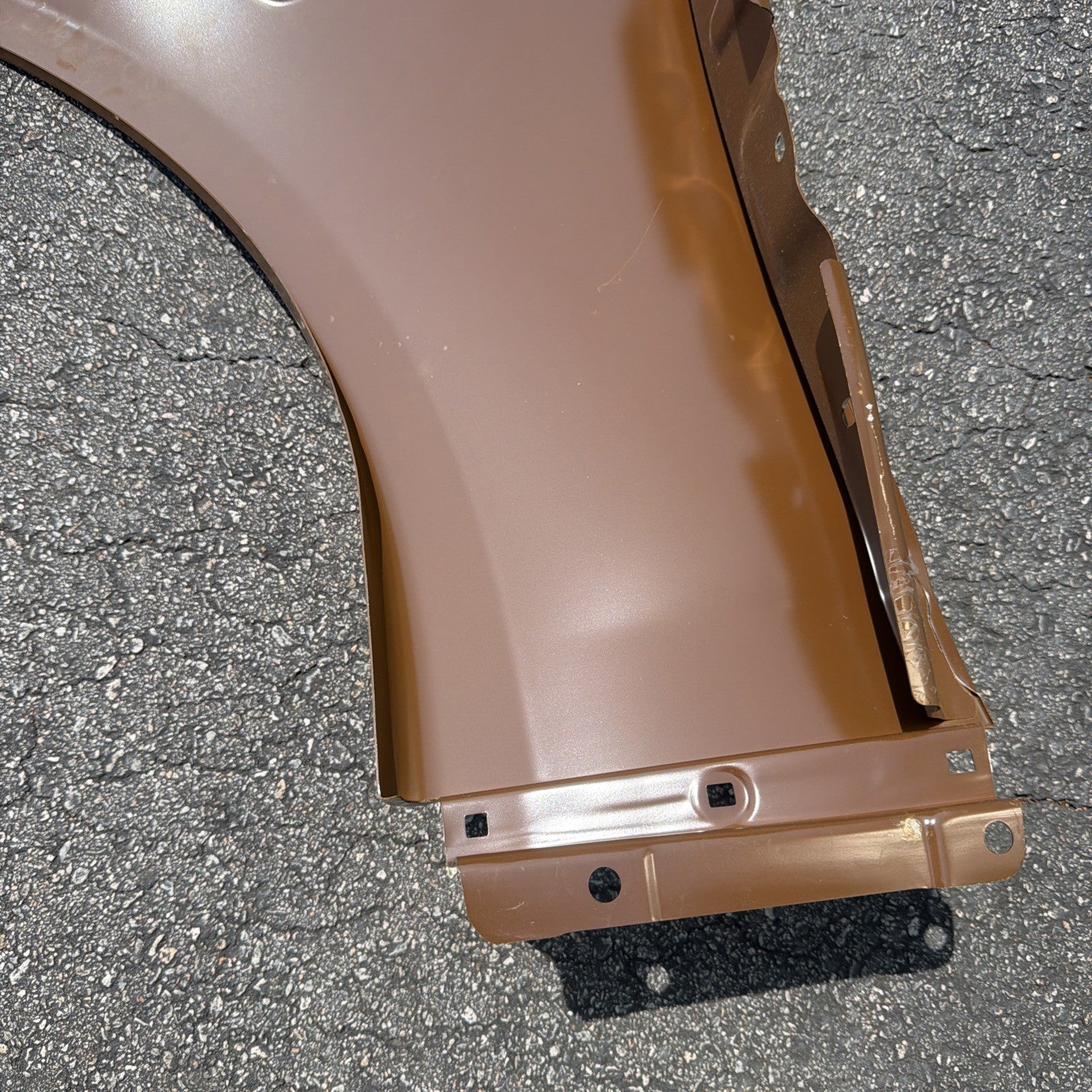 OEM 21-26 Tesla Model S Front RH Fender Shell Passanger Side Panel 1562552-E0-A