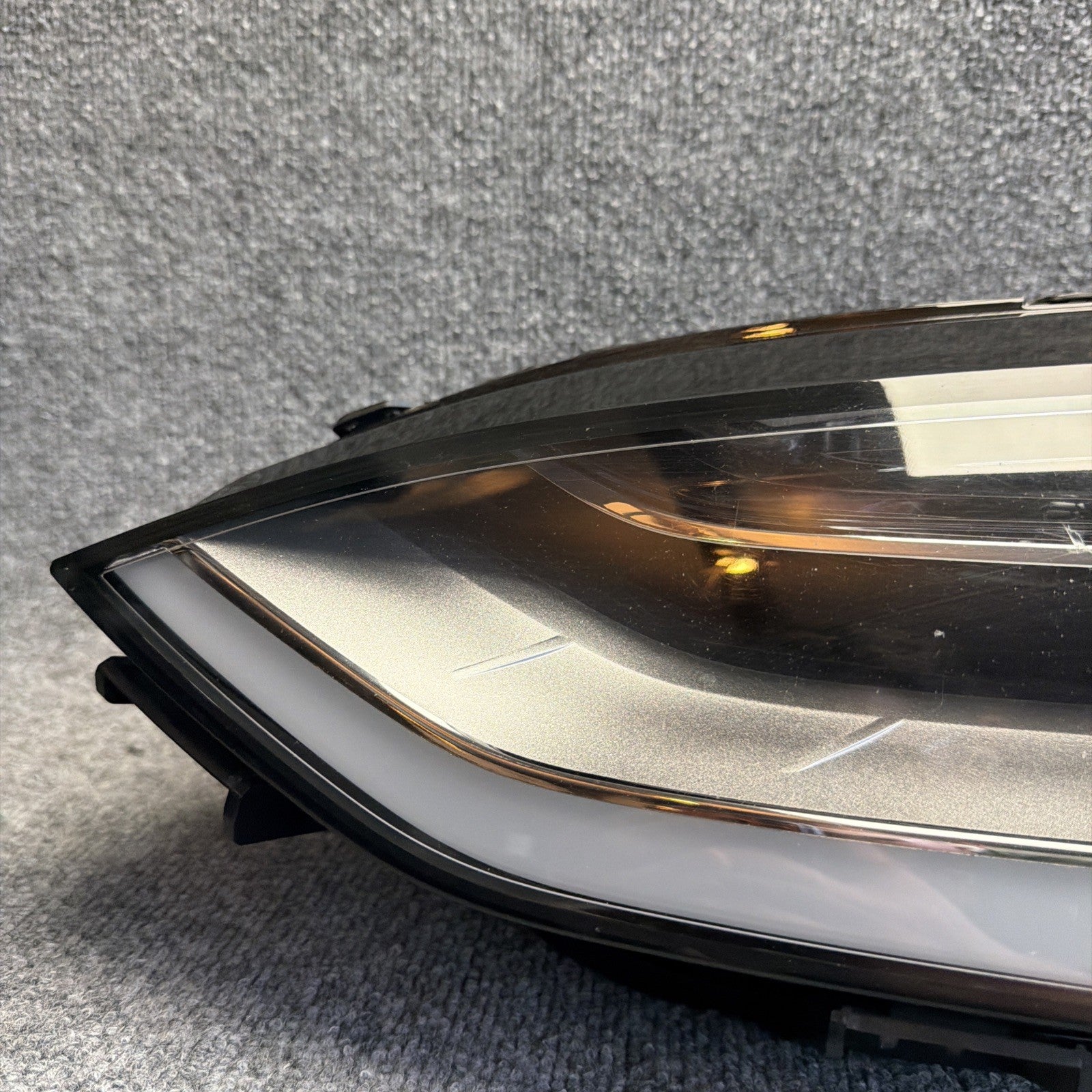♦️16-20 Model X Left Driver Side Headlight Up-Level LED Headlamp 1034314-00-B