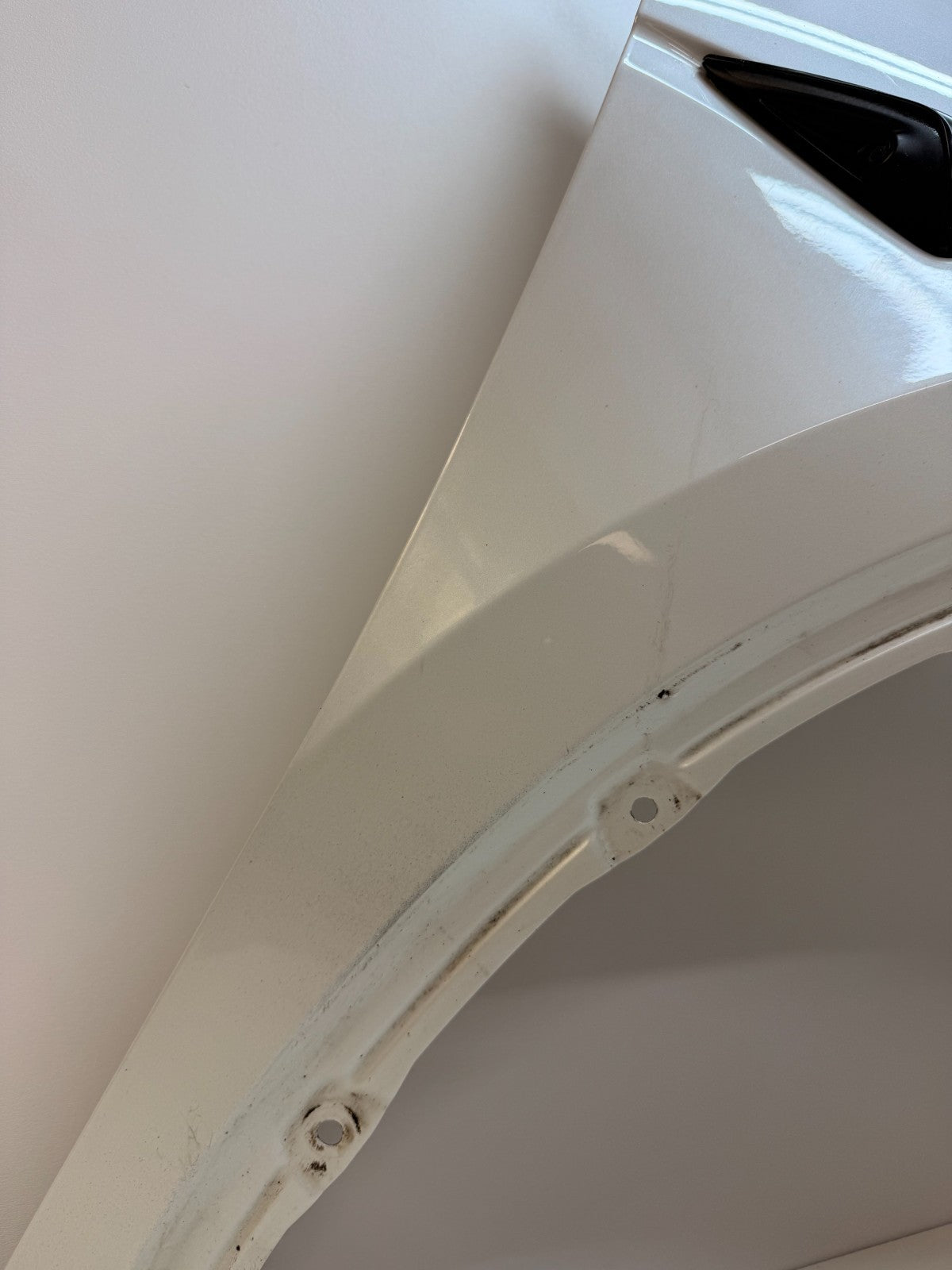2020-2024 Tesla Model Y FRONT FENDER RH PASSENGER SIDE