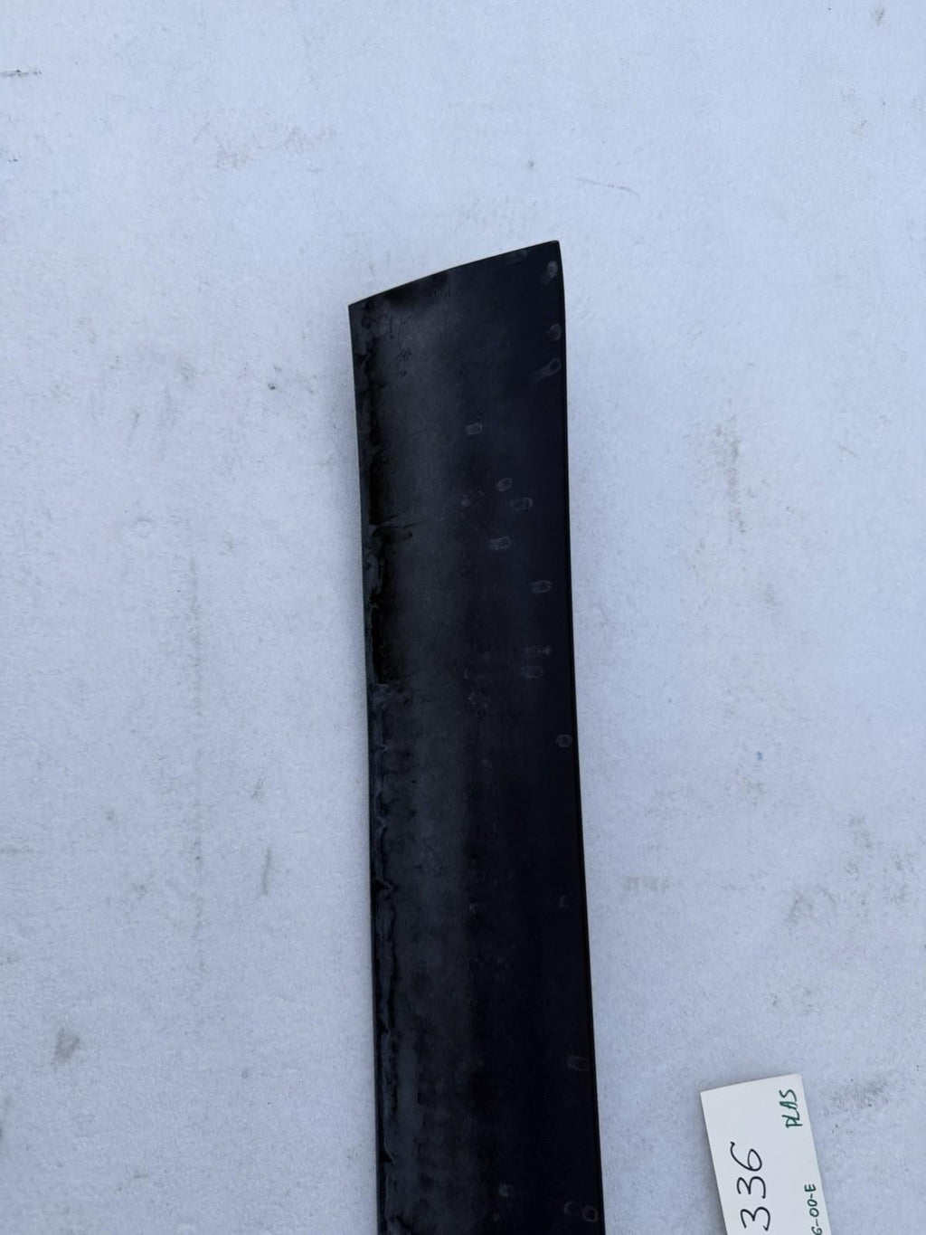 ♦️2016 - 2020 TESLA MODEL X REAR TAILGATE UPPER TRIM MOLDING OEM, 1037906-00-E